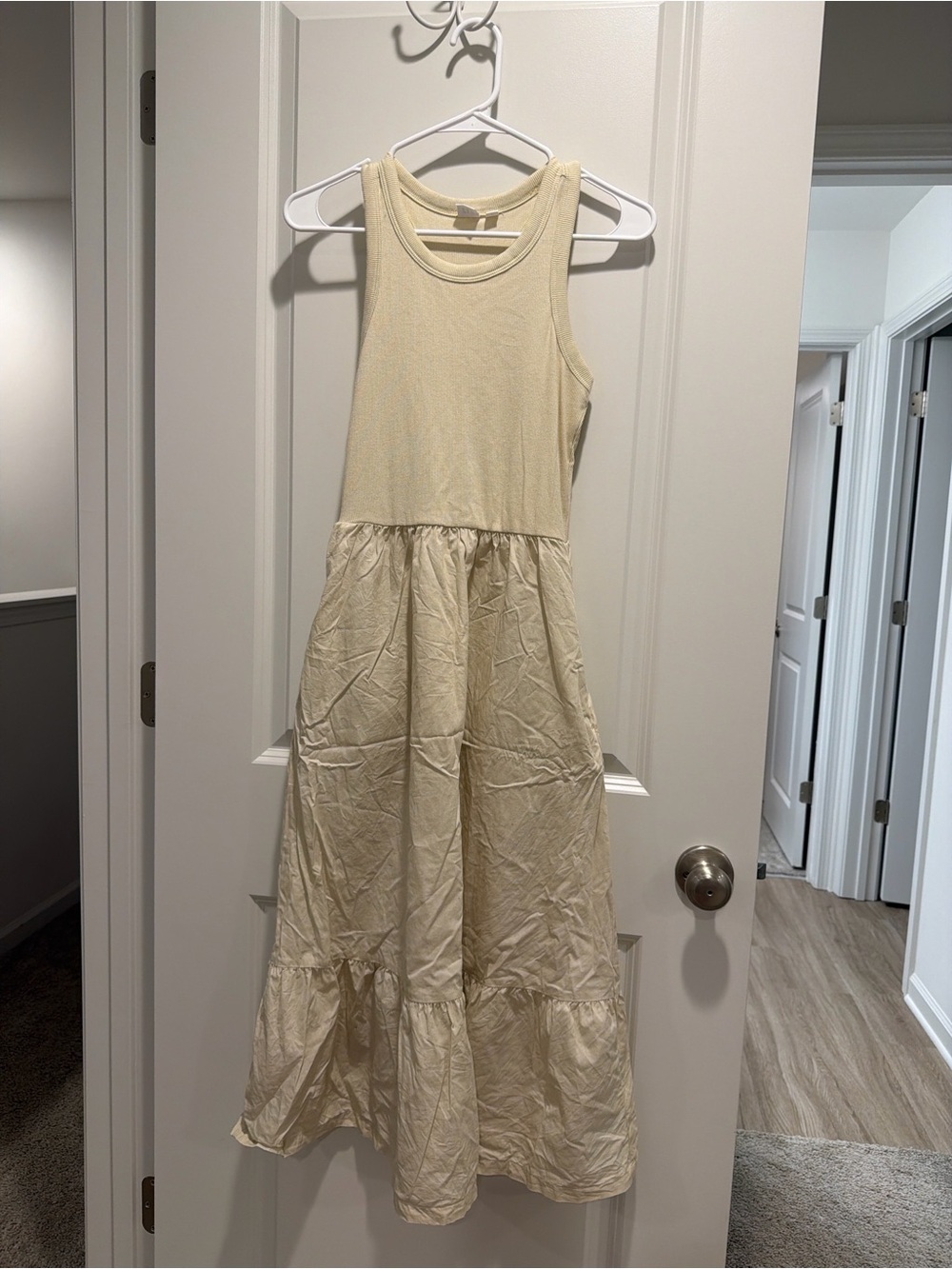 GAP Sleeveless Cream Tiered Maxi Dress